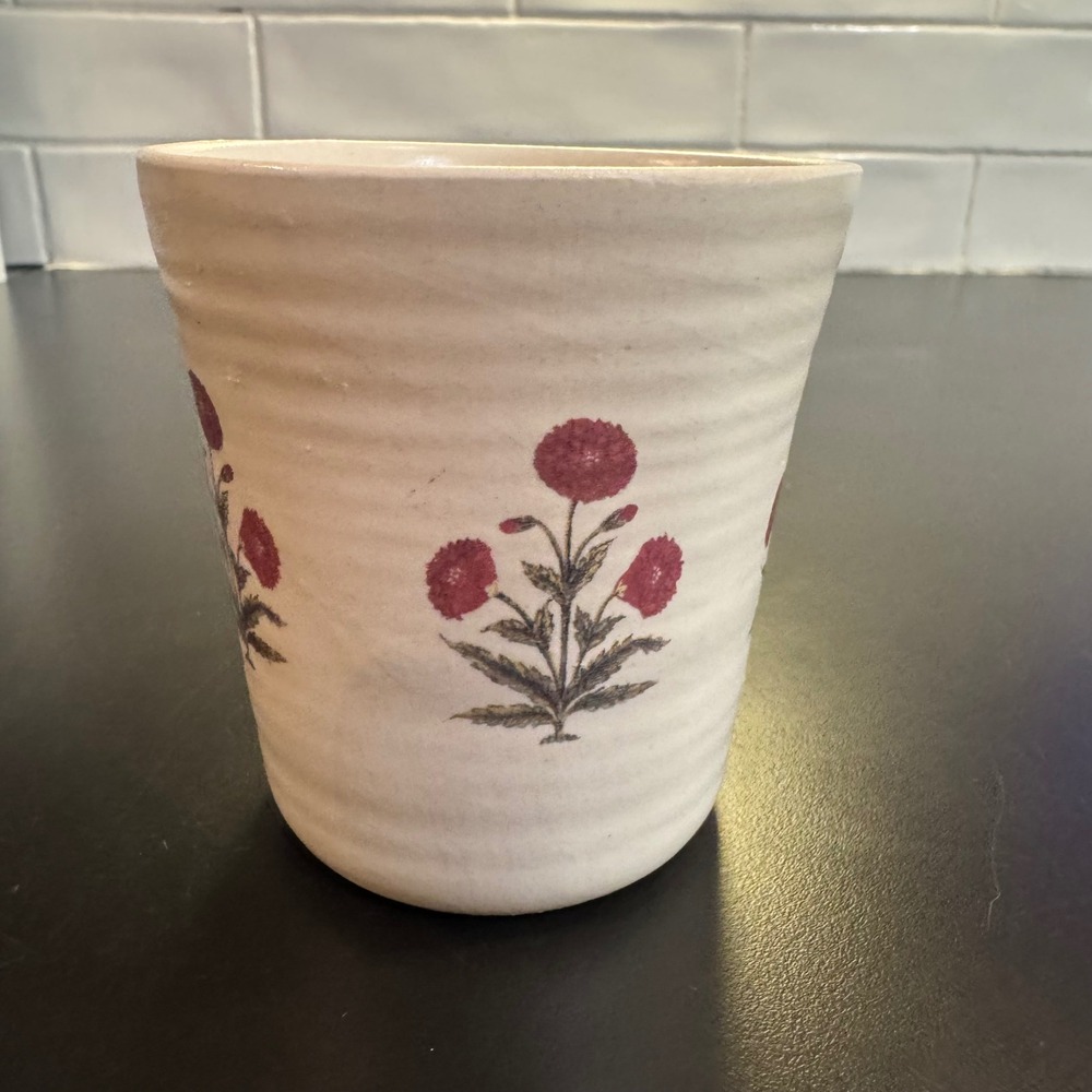 Goodearth Ceramic Tumbler V&A Museum Cream Maroon Floral Burhanpur India Cup